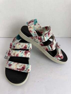 Keen Elle Backstrap Sandals Tie Dye New Without Tags